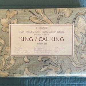South Shore King/Cal King Duvet Cover Set unopened